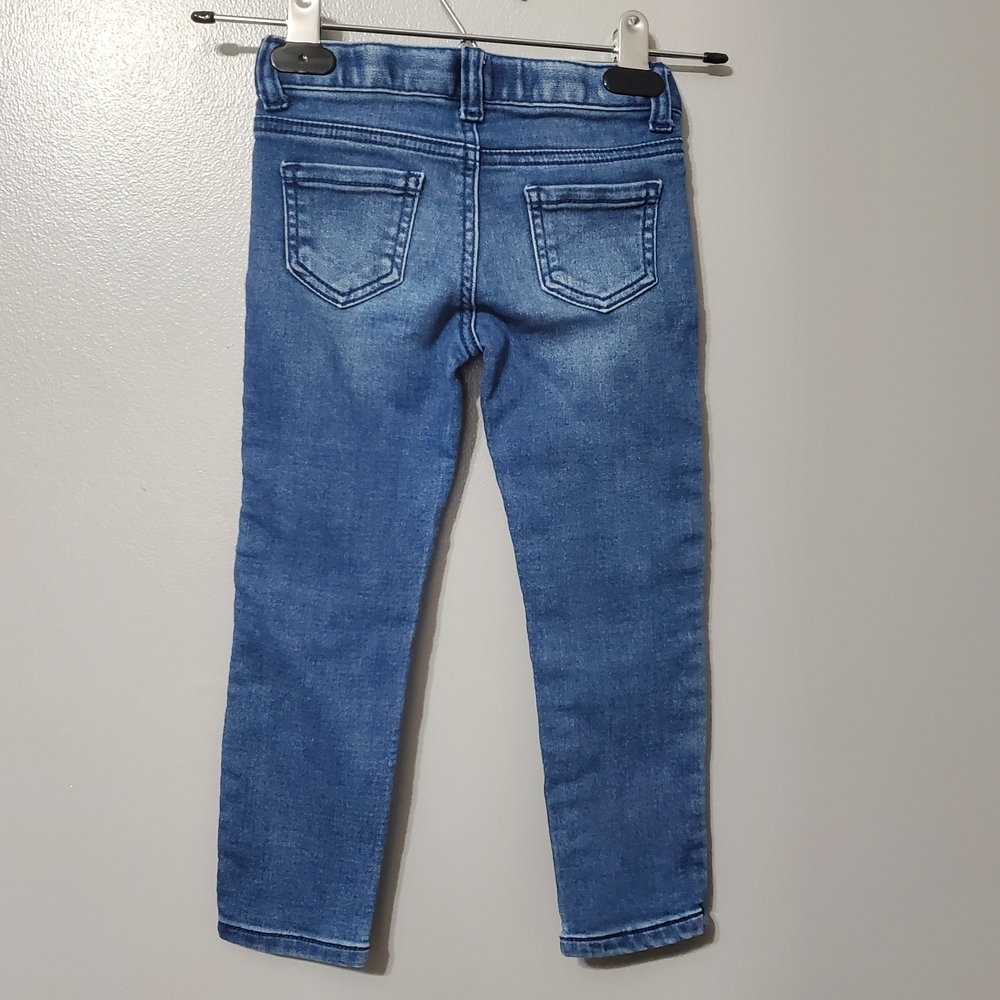 Cat & Jack Blue Denim Skinny Jeans with Embroidered Heart Knee Girls Size 4T - Picture 3 of 5